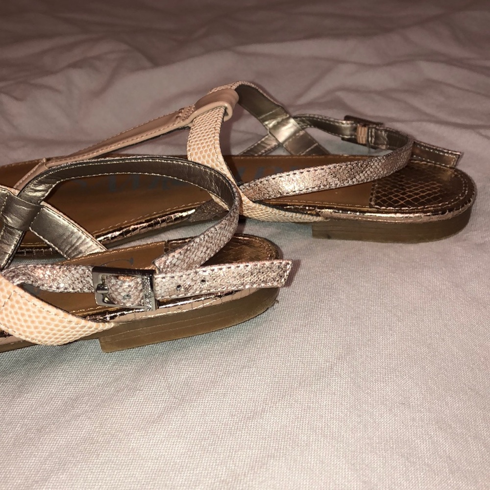 Like New Sandals - Picture 4 of 5